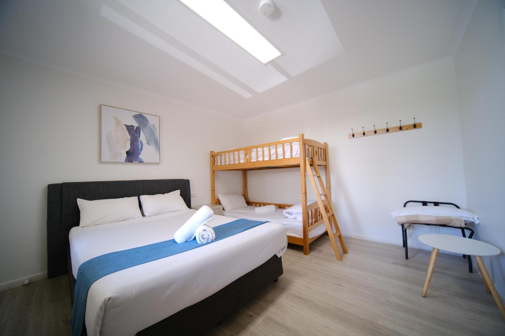 Golf Place Inn Wollongong Primbee Экстерьер фото