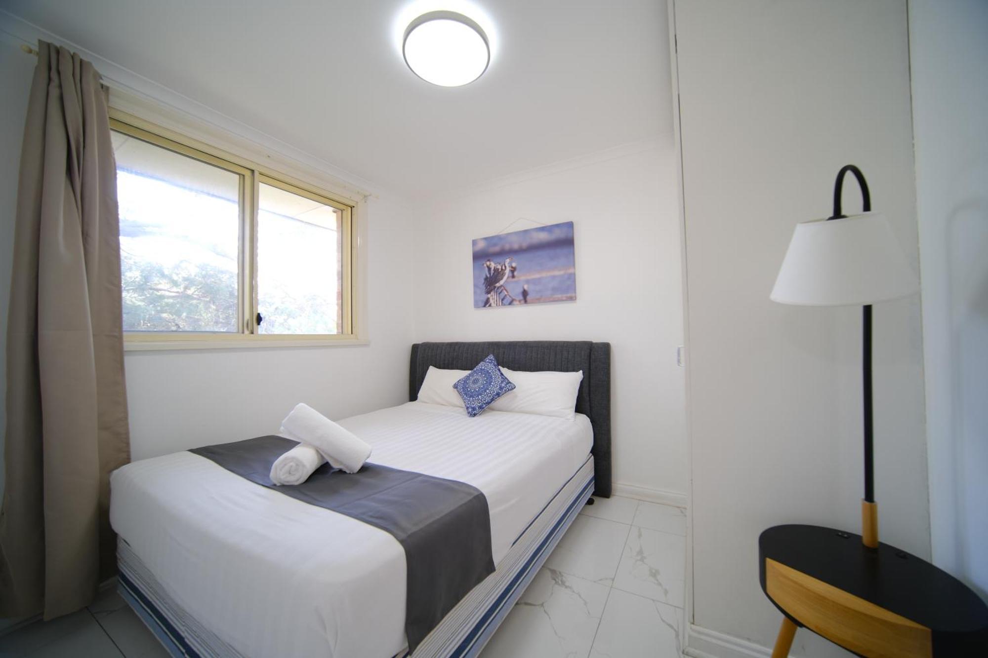 Golf Place Inn Wollongong Primbee Экстерьер фото