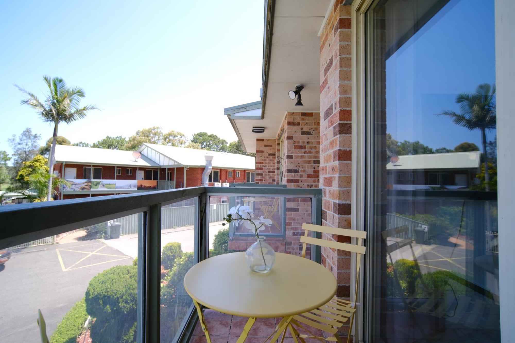 Golf Place Inn Wollongong Primbee Экстерьер фото