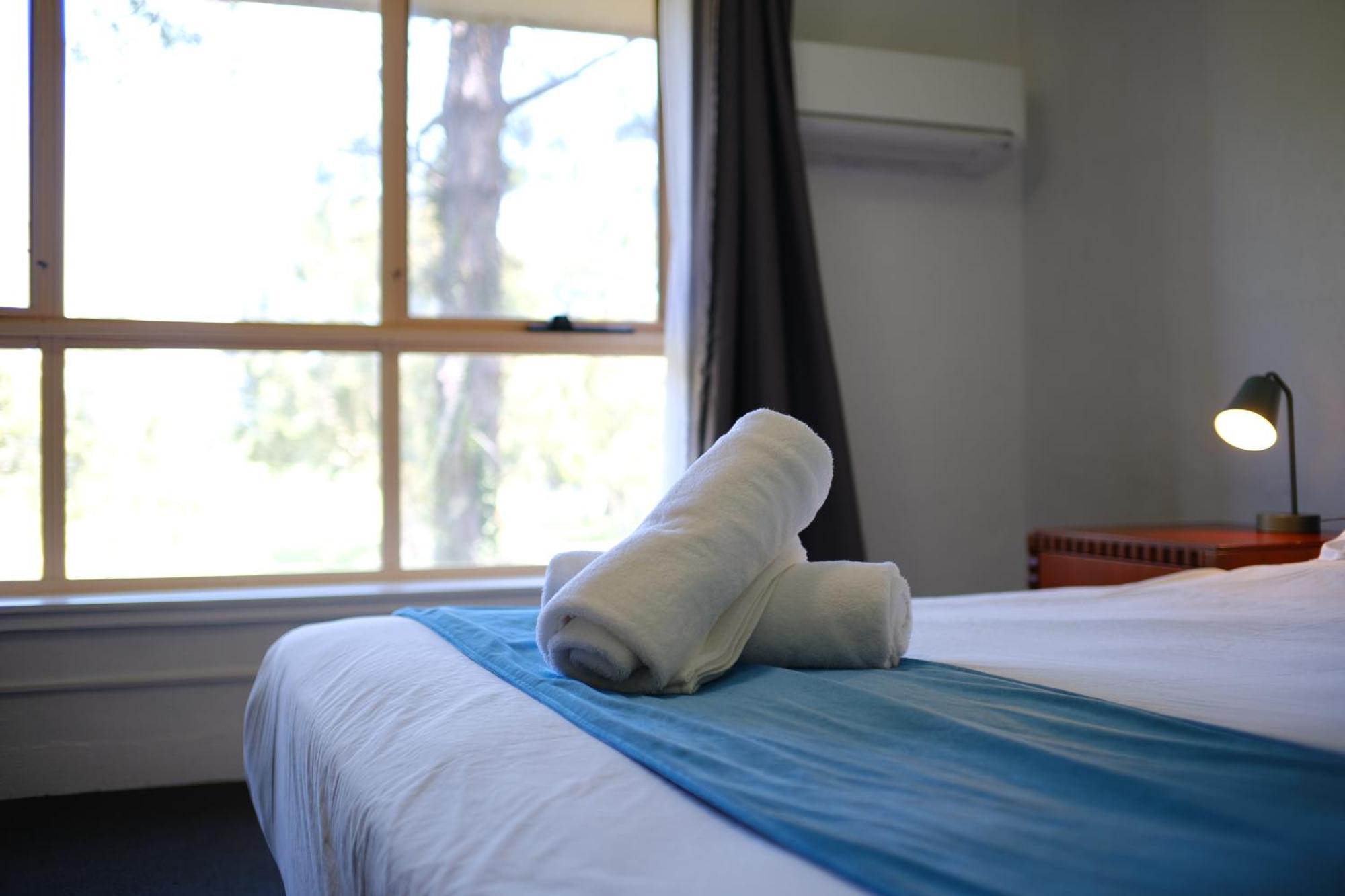 Golf Place Inn Wollongong Primbee Экстерьер фото
