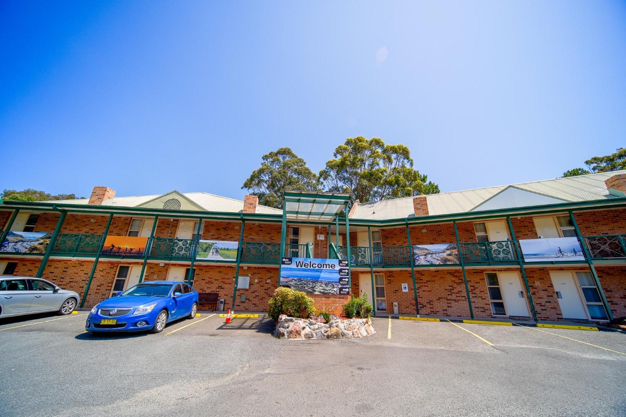 Golf Place Inn Wollongong Primbee Экстерьер фото