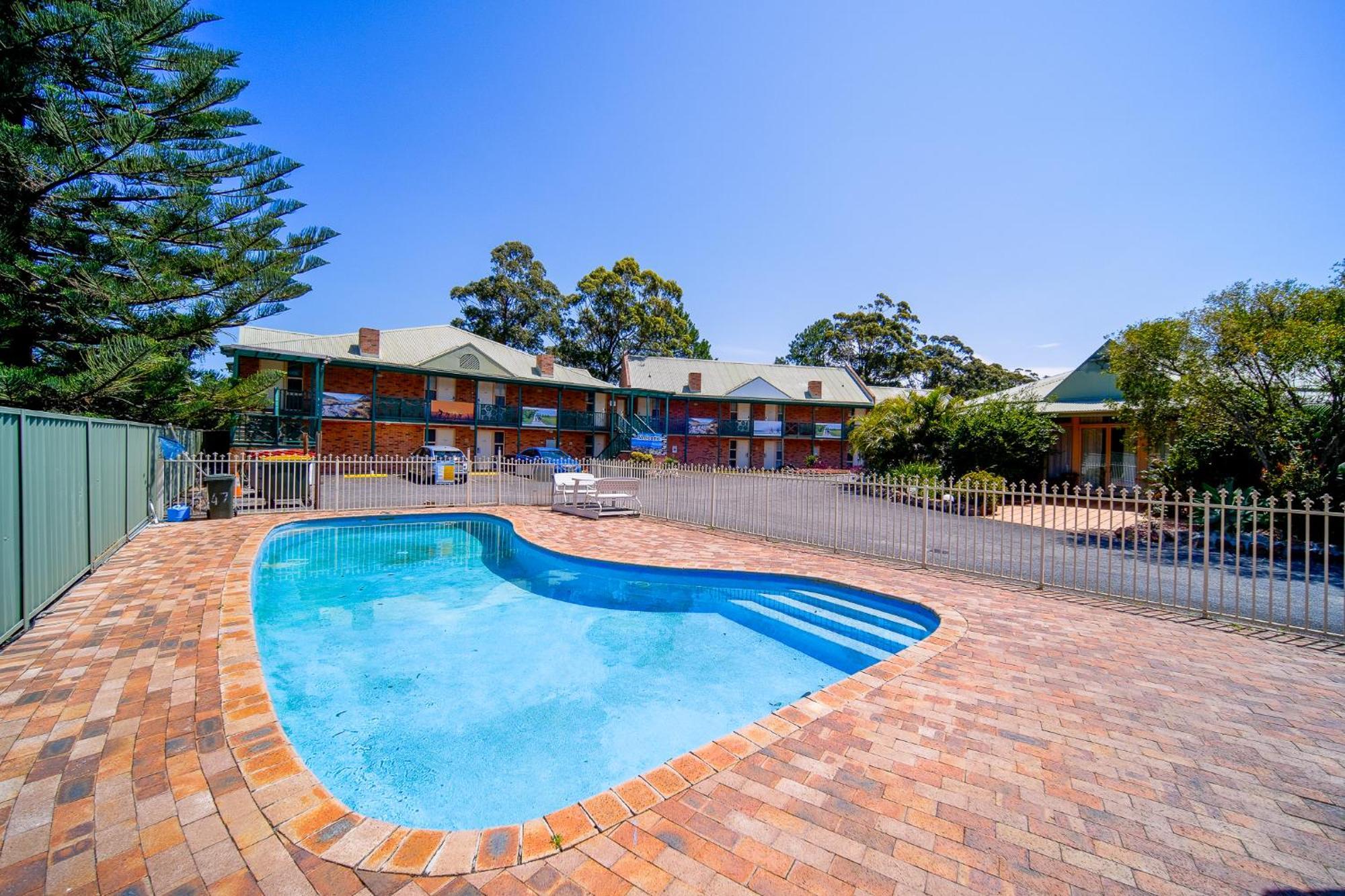 Golf Place Inn Wollongong Primbee Экстерьер фото