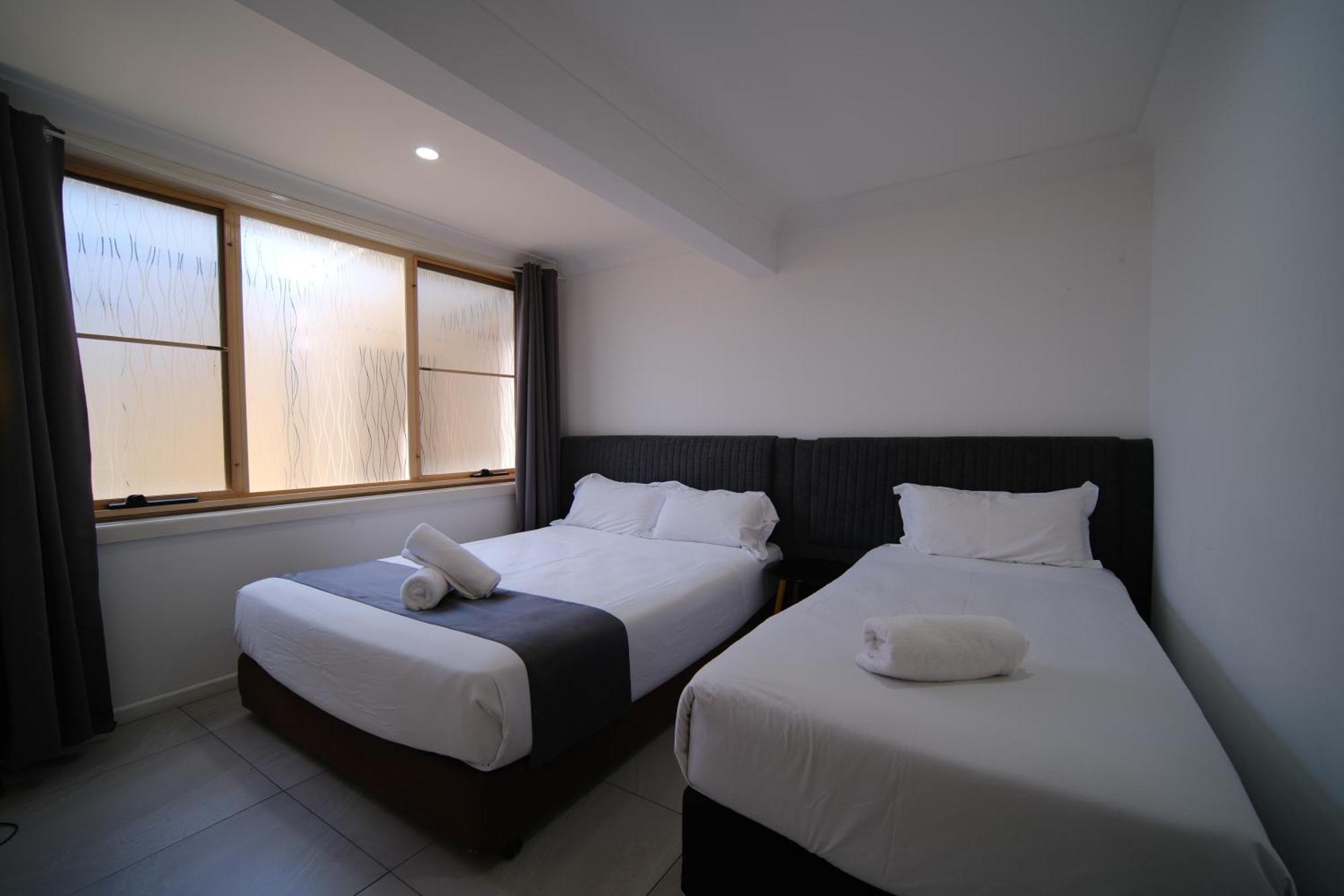Golf Place Inn Wollongong Primbee Экстерьер фото