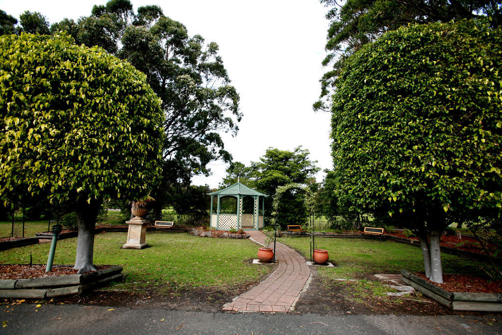 Golf Place Inn Wollongong Primbee Экстерьер фото