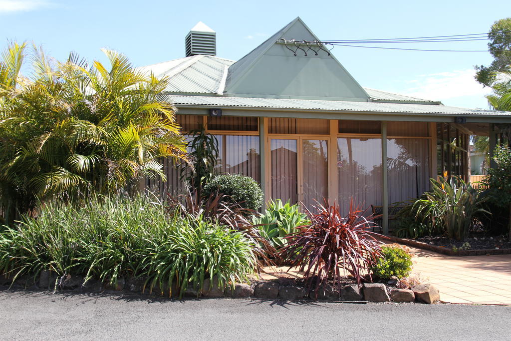 Golf Place Inn Wollongong Primbee Экстерьер фото