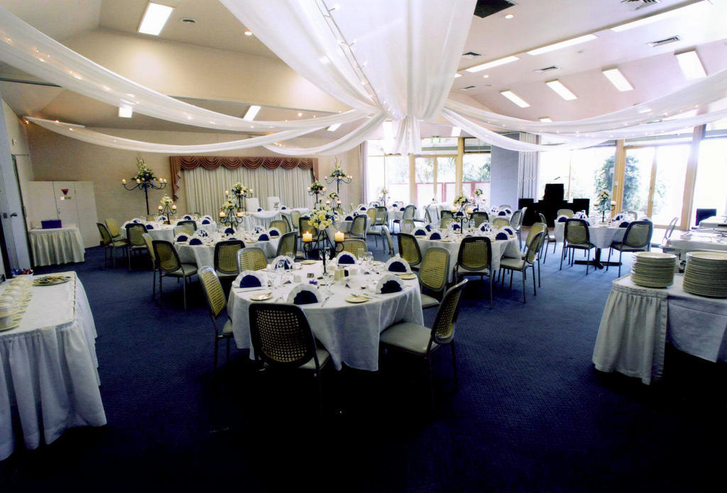 Golf Place Inn Wollongong Primbee Экстерьер фото